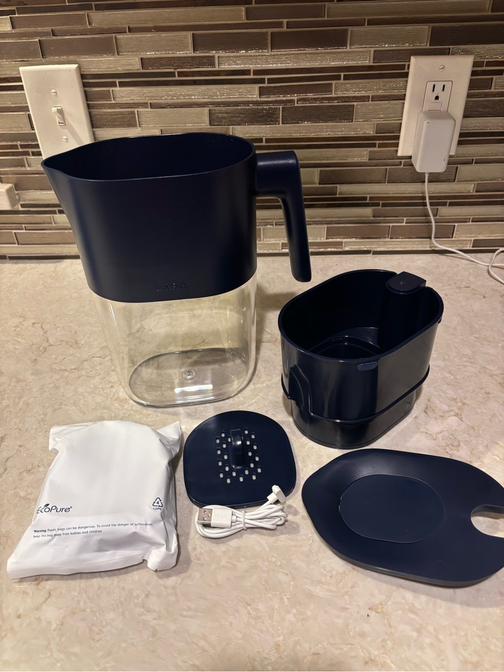 The Larq Pitcher PurAVis- 1.9L, Monaco Blue